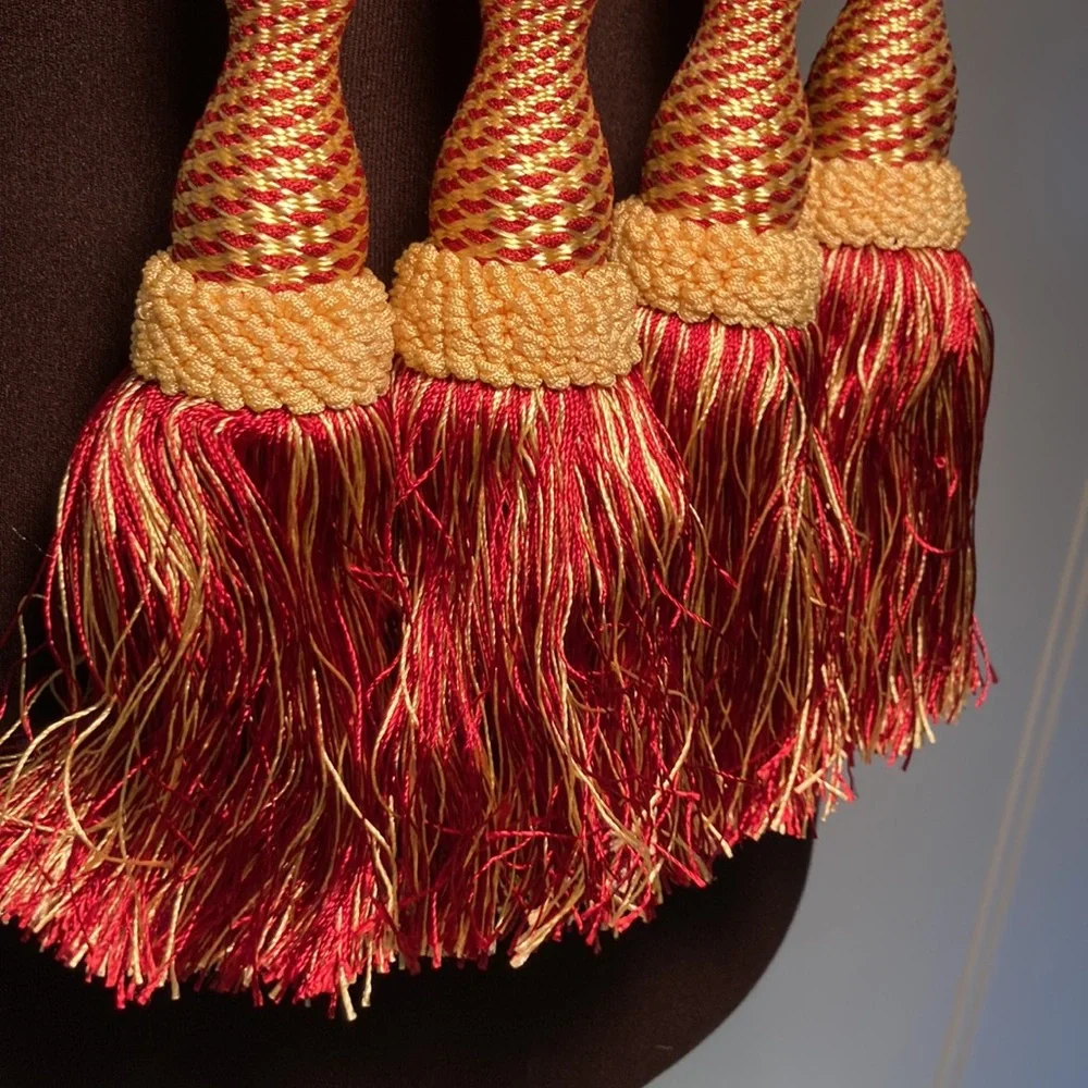 Drapery tie back (4) rope and tassels gold burgundy